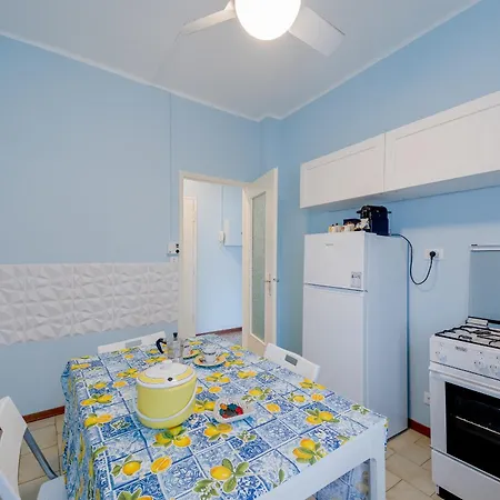 Apartment Casa Azzurra Diano Marina